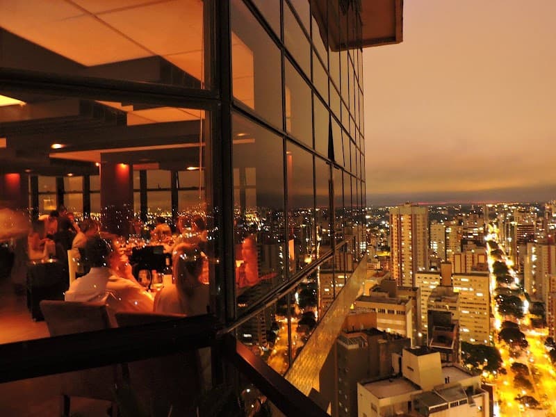 ❤️ 15 lugares para ir a dois em Curitiba